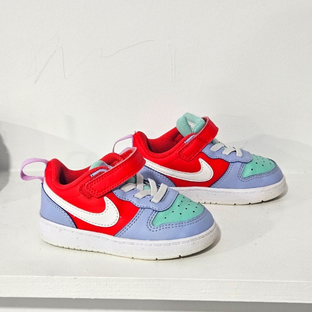 Nike toddler shoes